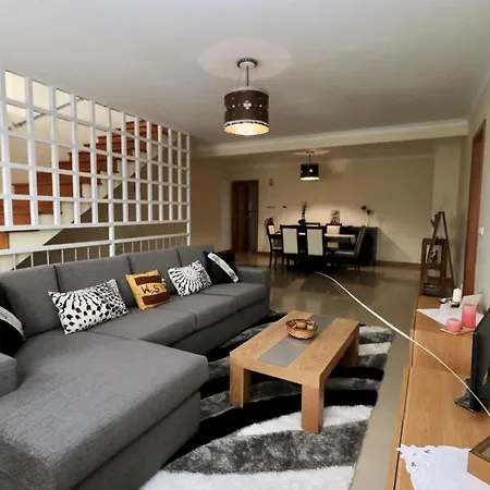 West Spring House Hotel *